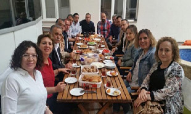 Antalya Toplantımıza Denizli ve Aydın'dan Otobüs ile gelen Yurt İşletmecilerimiz.